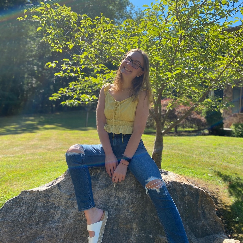 Meet your Posher, Ashley